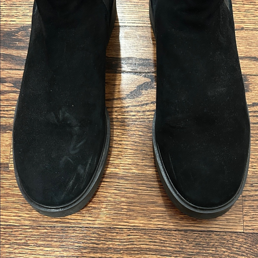 Stuart Weitzman Chelsea Boot - Picture 4 of 6